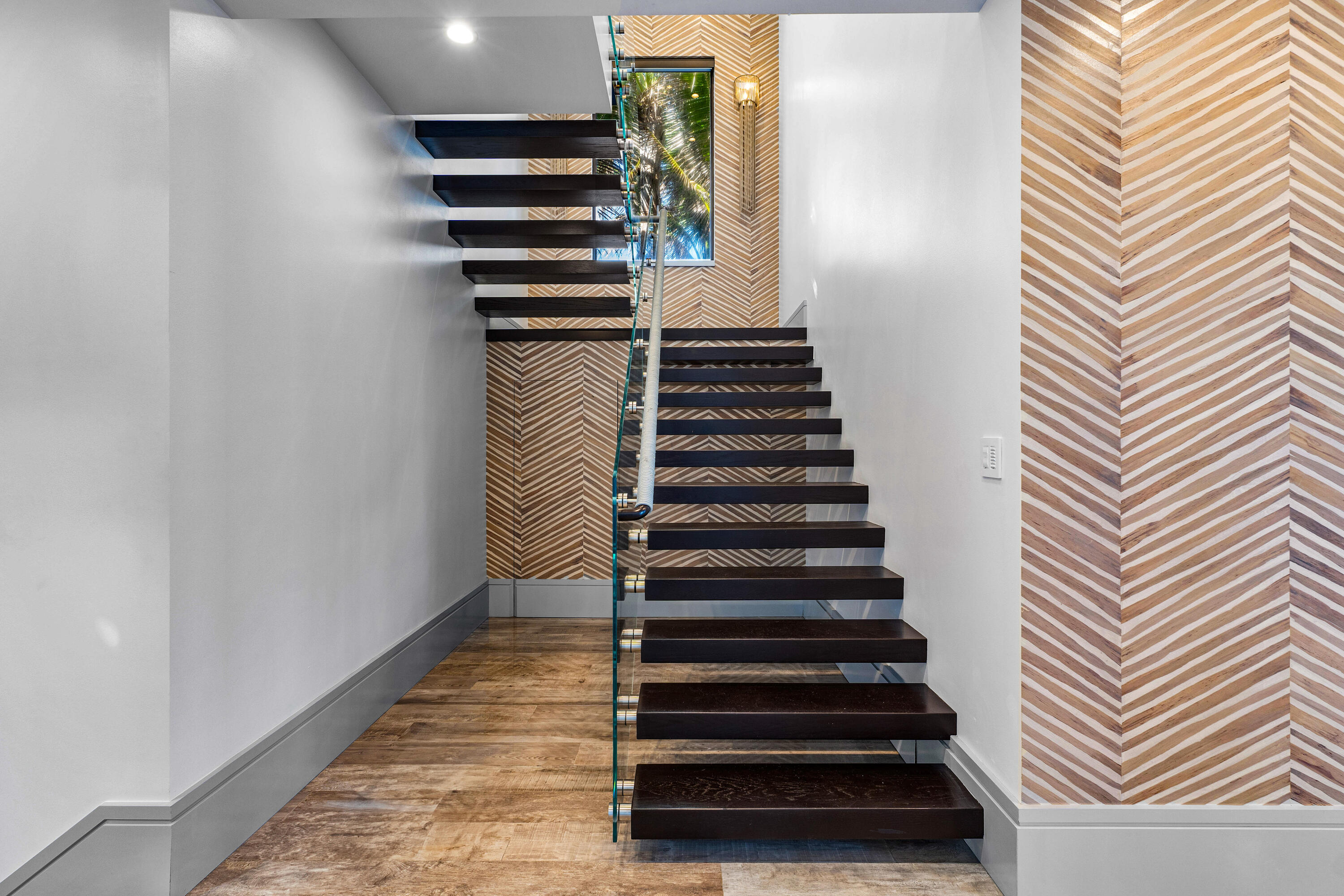 JUPITER INLET BEACH COLONY - Residential