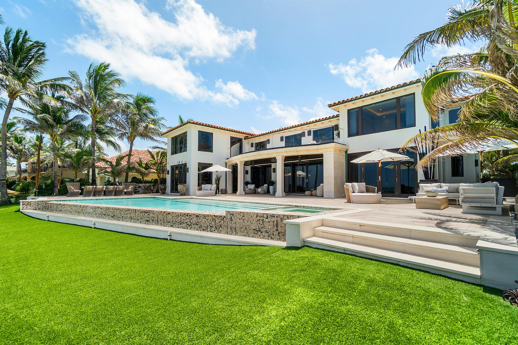 JUPITER INLET BEACH COLON - Residential