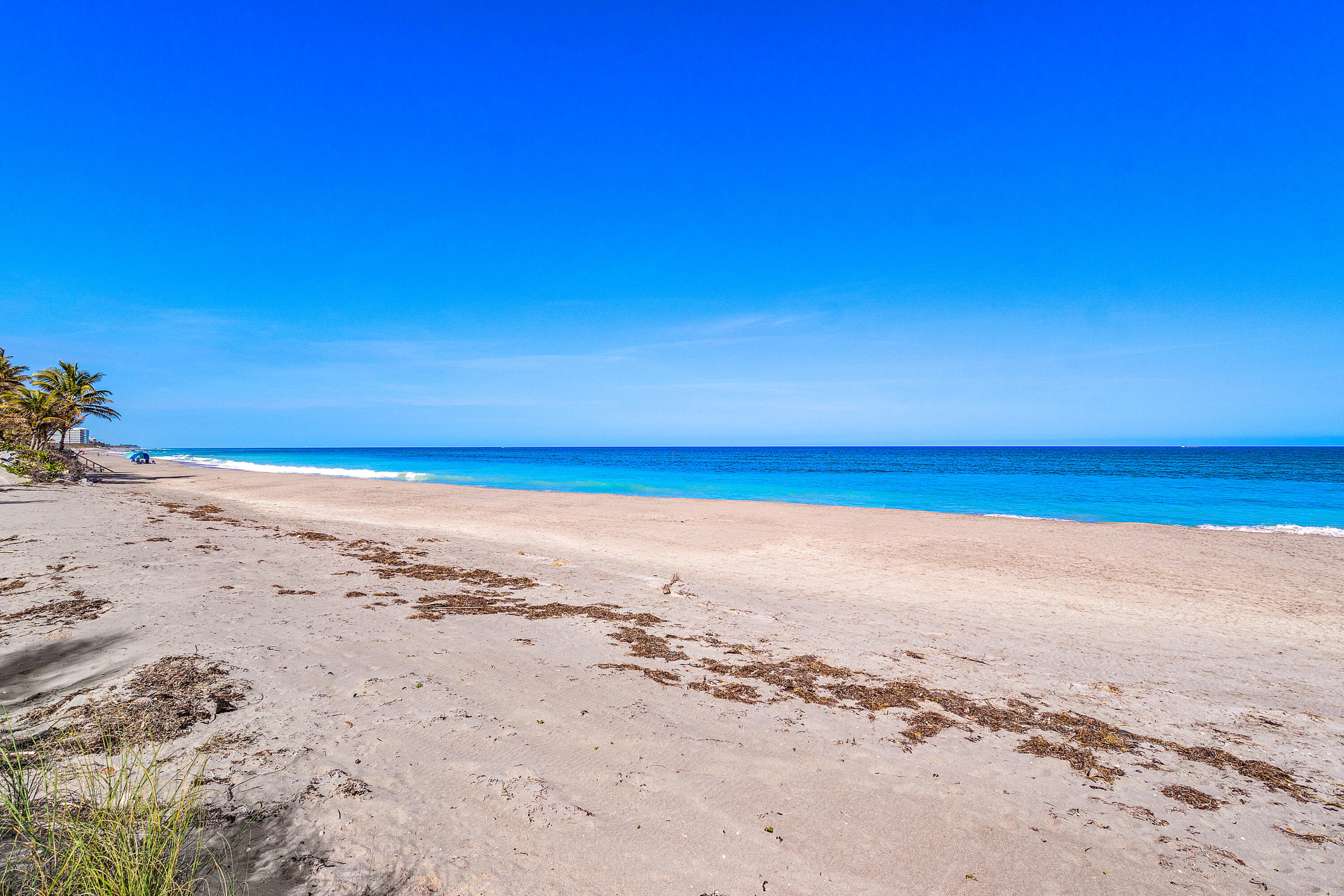 JUPITER INLET BEACH COLONY - Residential