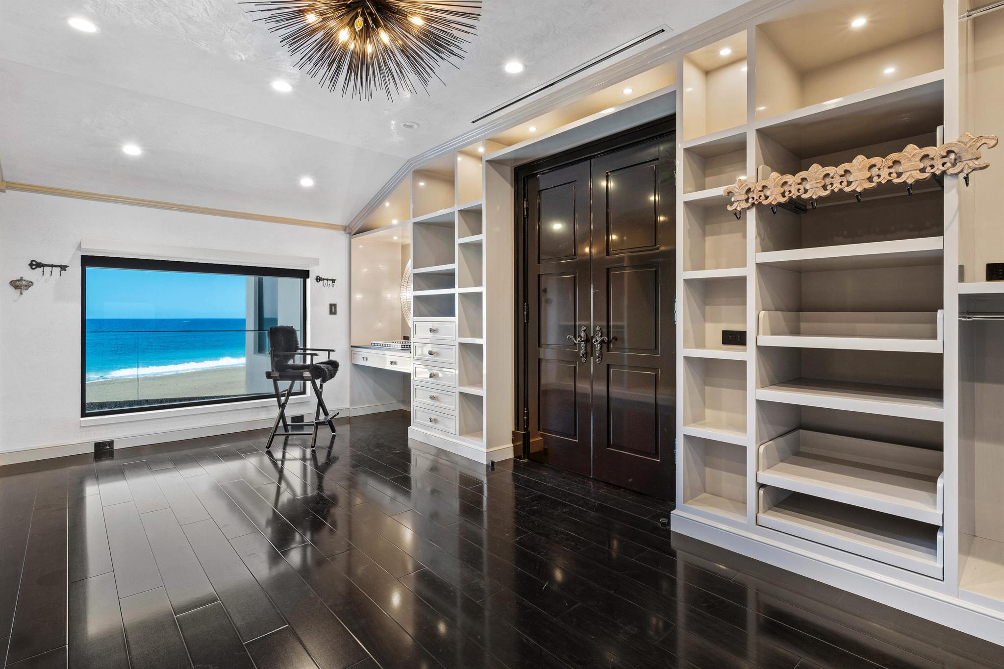 JUPITER INLET BEACH COLON - Residential