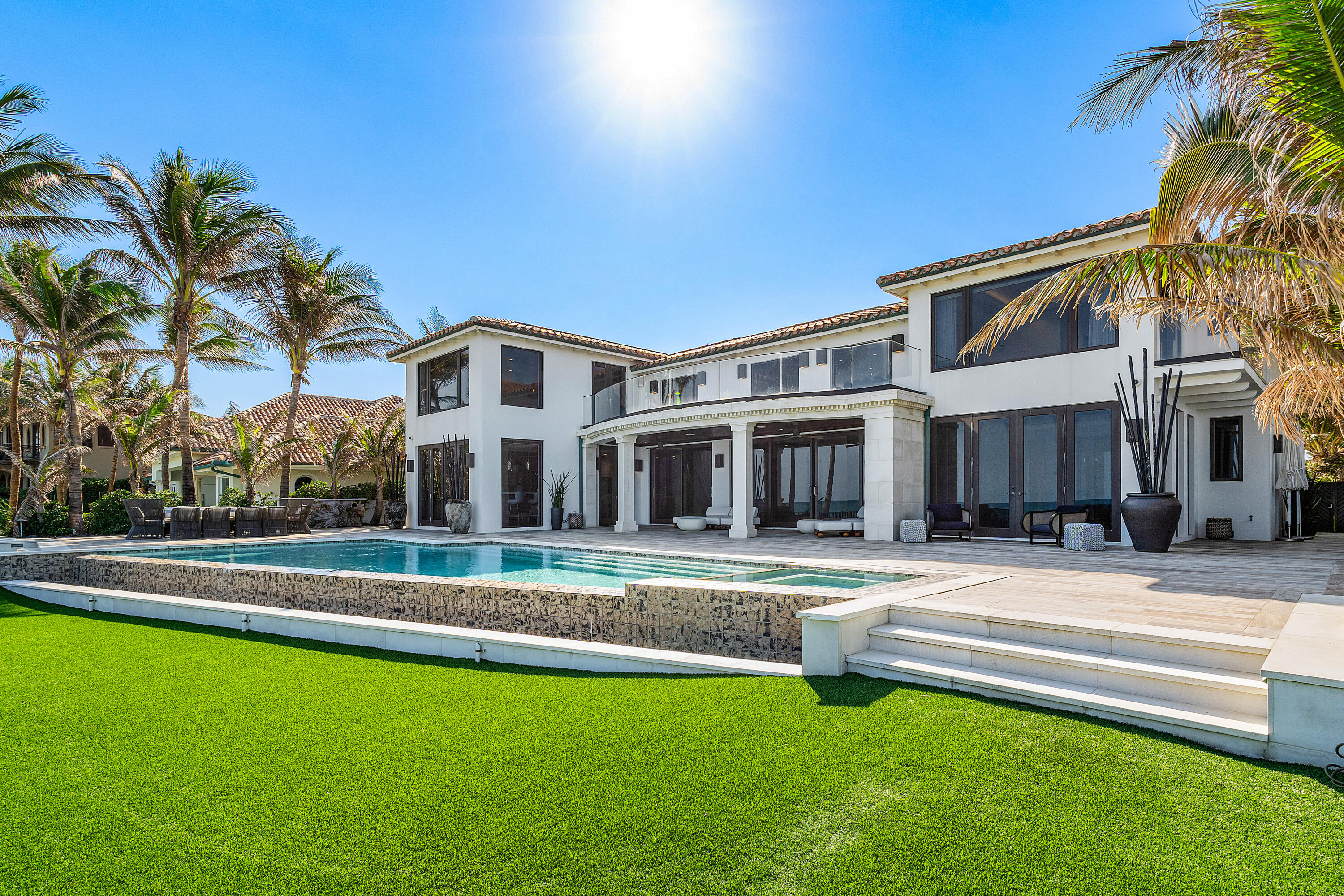 JUPITER INLET BEACH COLONY - Residential