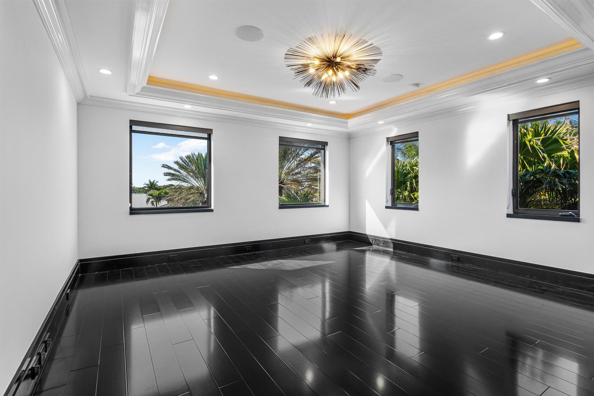 JUPITER INLET BEACH COLON - Residential