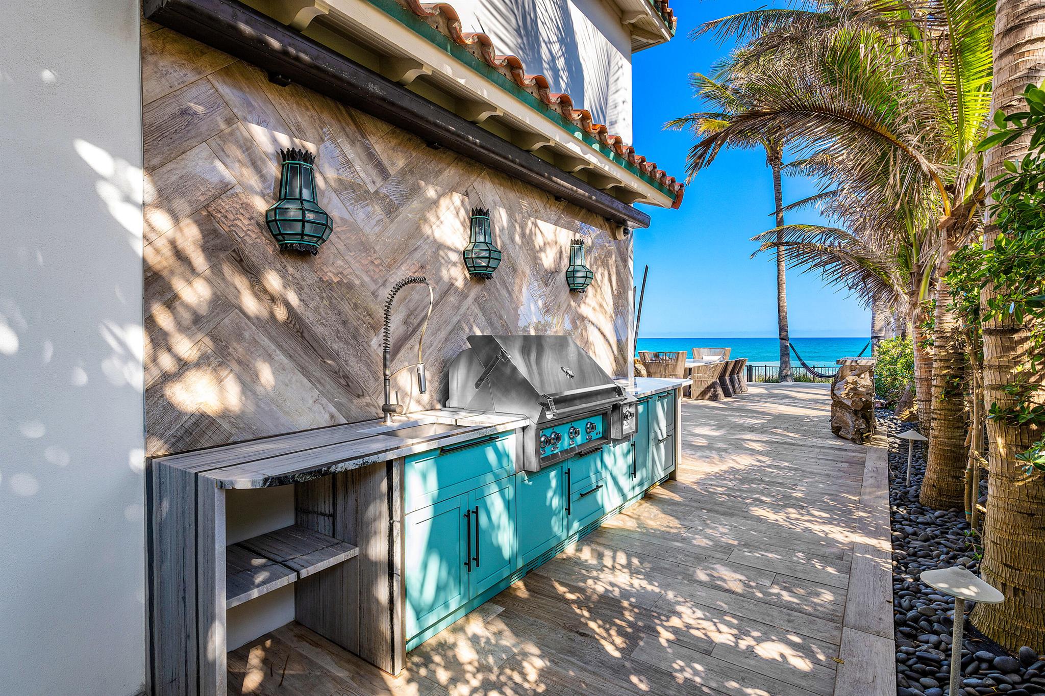 JUPITER INLET BEACH COLON - Residential