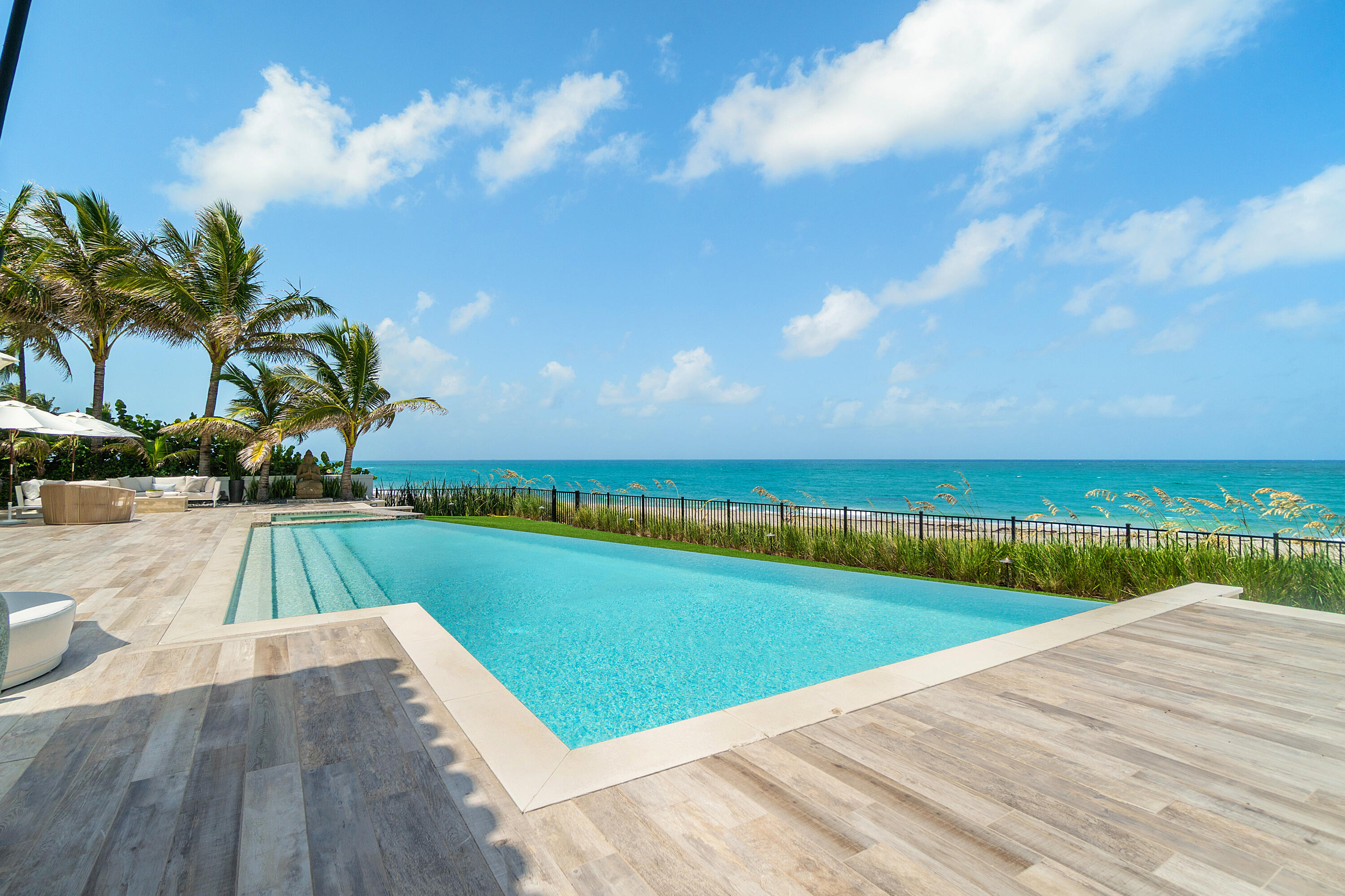 JUPITER INLET BEACH COLONY - Residential