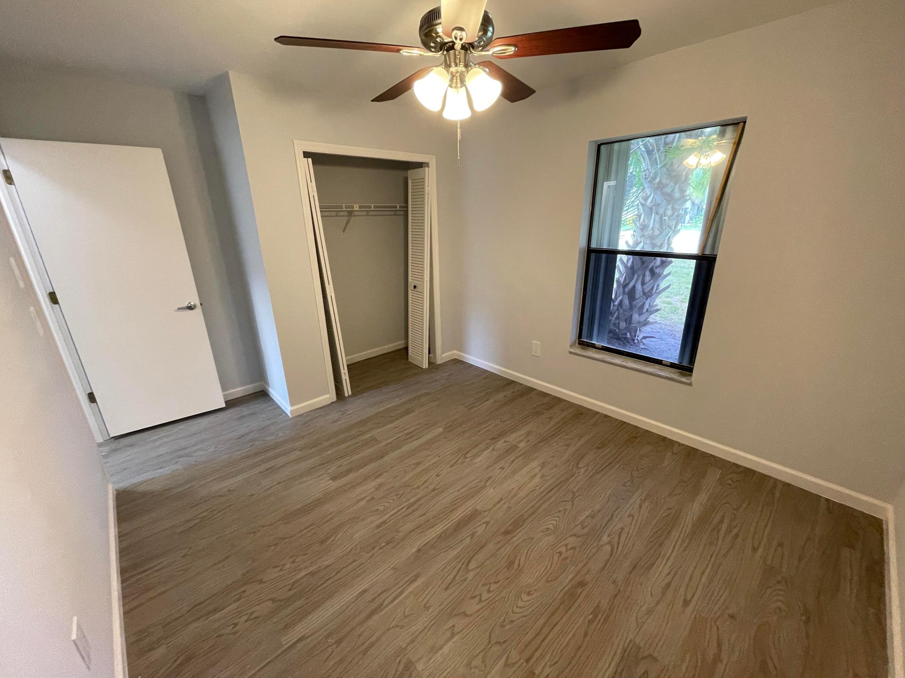 DEER ISLE - Residential Lease