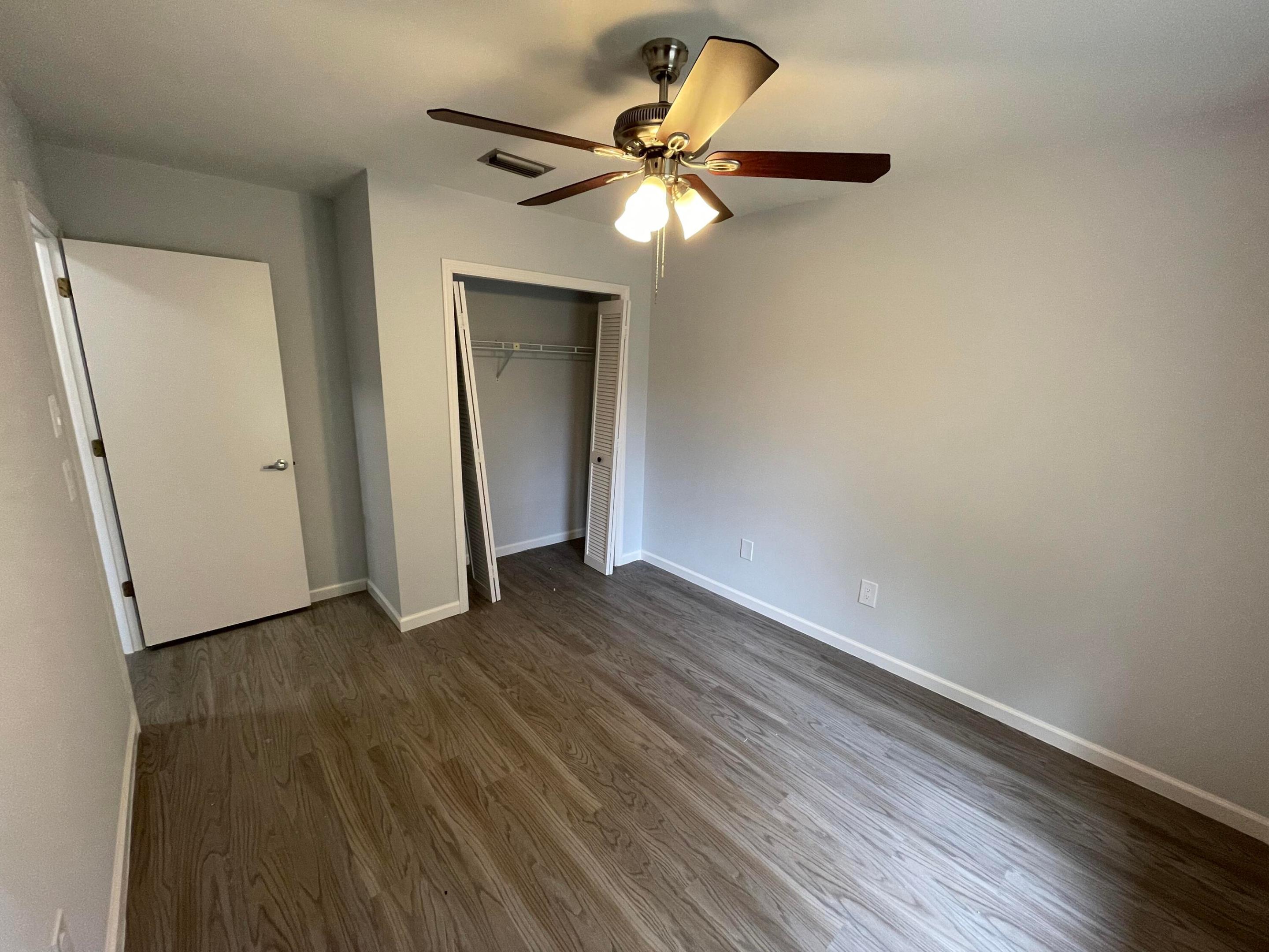 DEER ISLE - Residential Lease