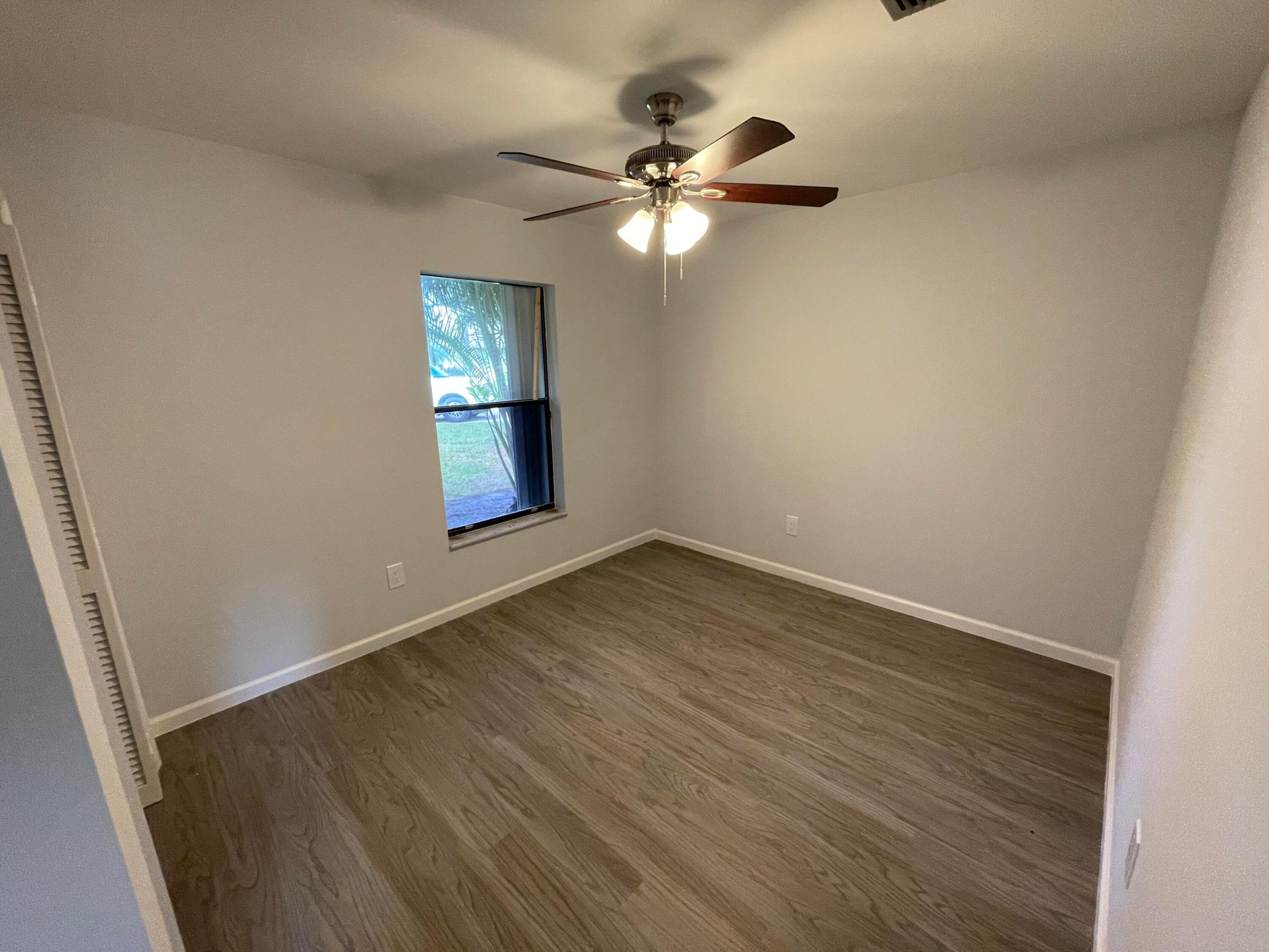 DEER ISLE - Residential Lease