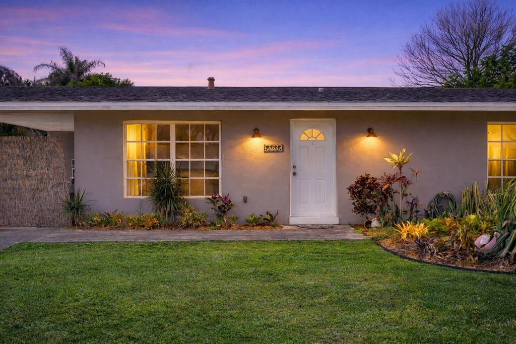 Photo of 464 SE Asbury Lane, Port Saint Lucie, FL 34983 (MLS # R11161325)