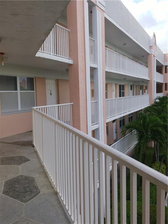 SUNRISE LAKES 189 CONDO - Residential