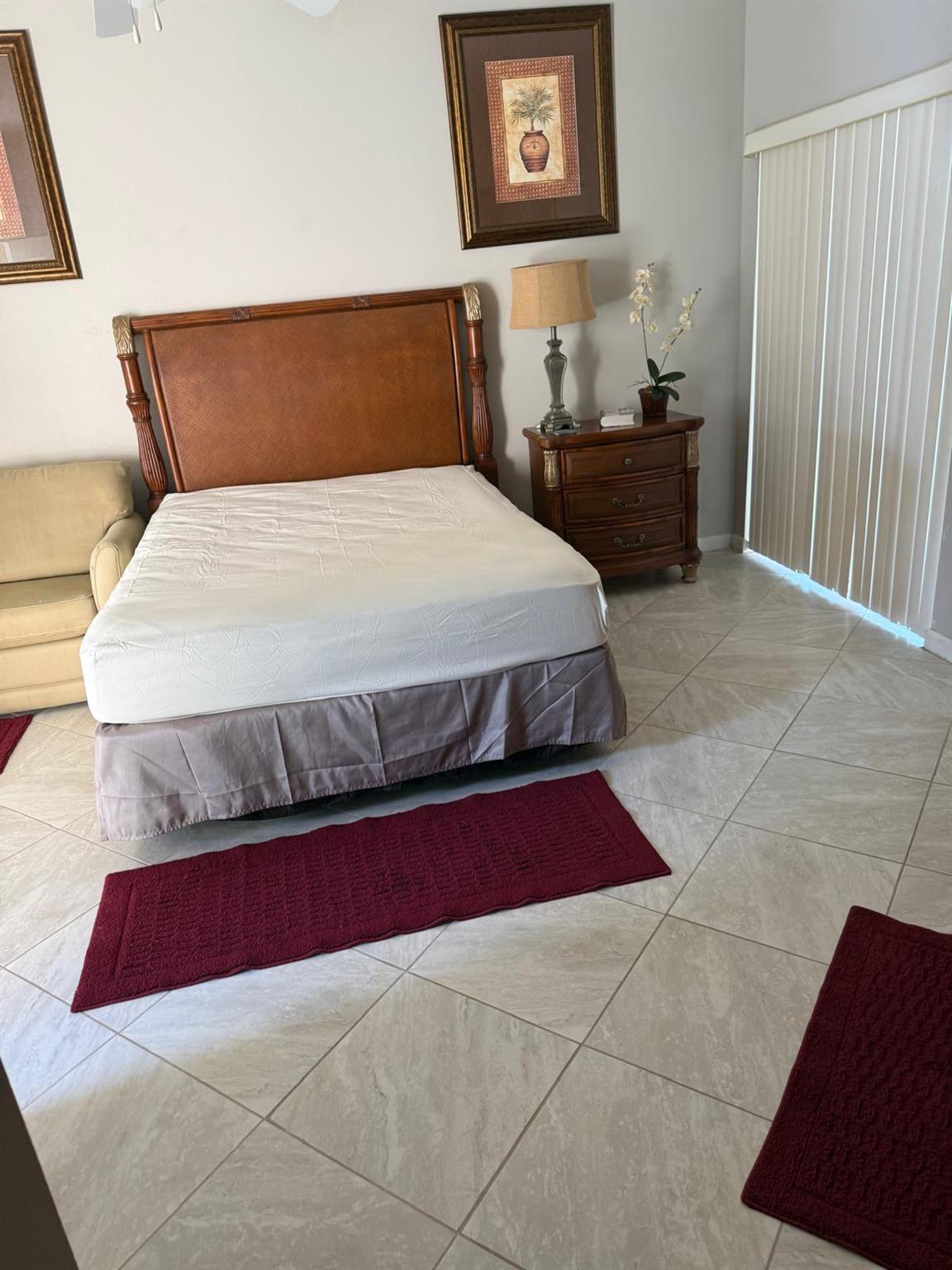 CASTLE PINES CONDOMINIUM - Residential Lease