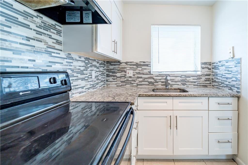 Margate 3rd Add-Resub Of - Residential Lease