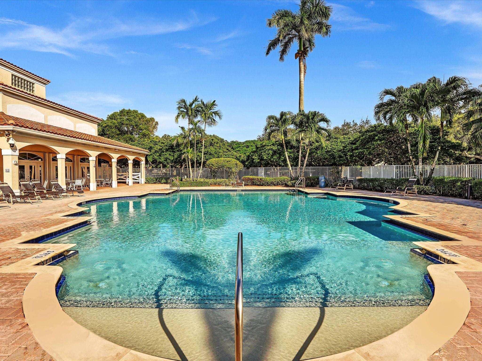 Regency Lakes At Coconut - Residential