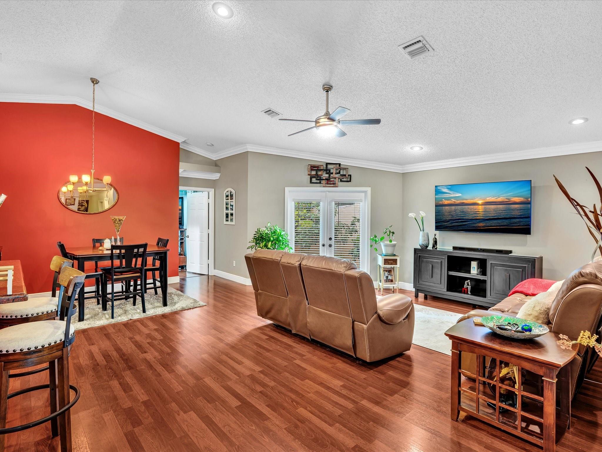 Regency Lakes At Coconut - Residential