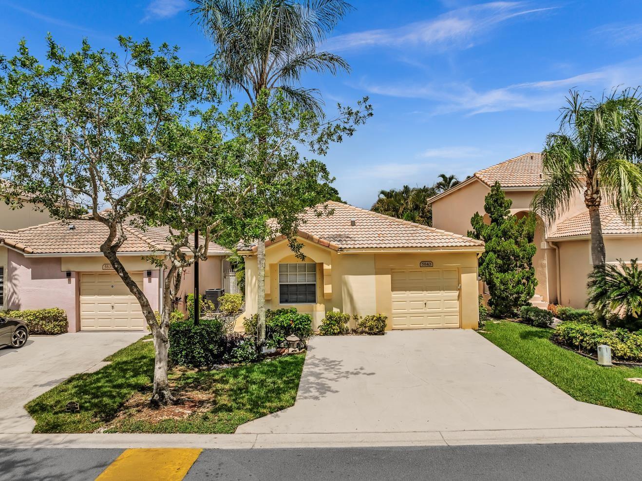 Regency Lakes At Coconut - Residential
