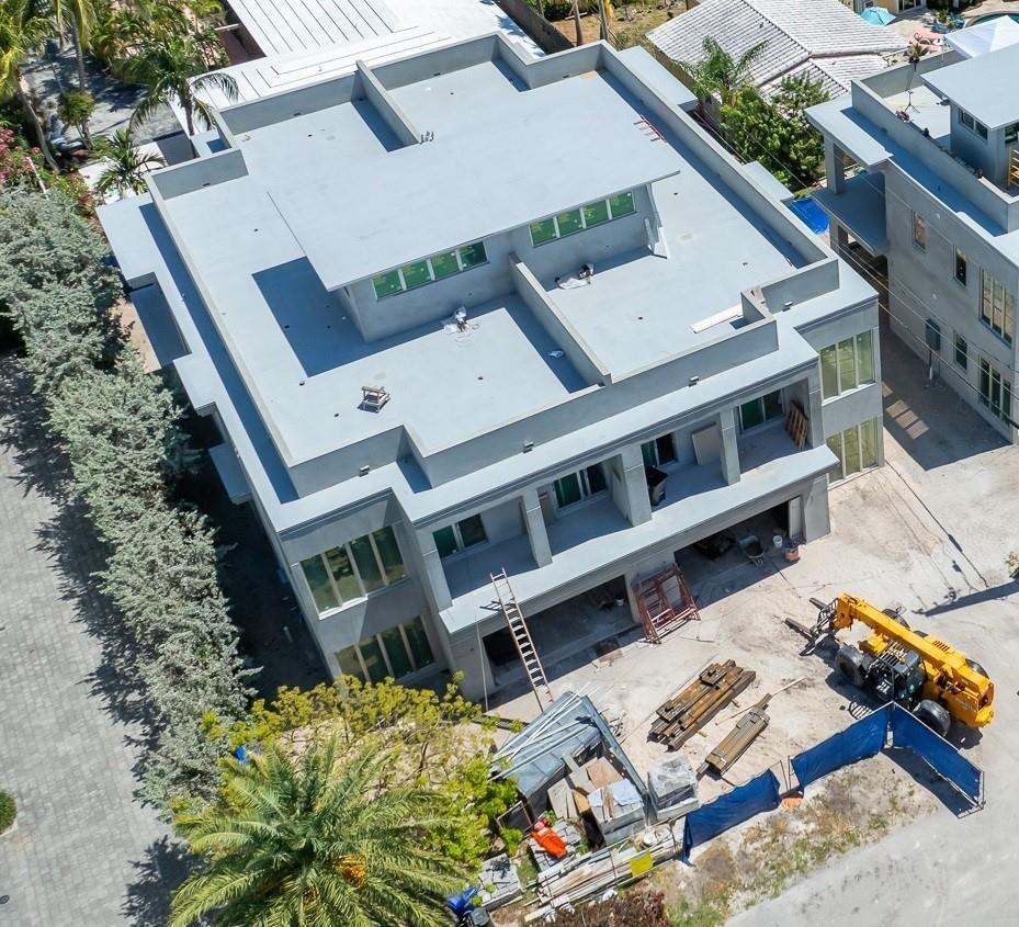 251 Shore Court 251