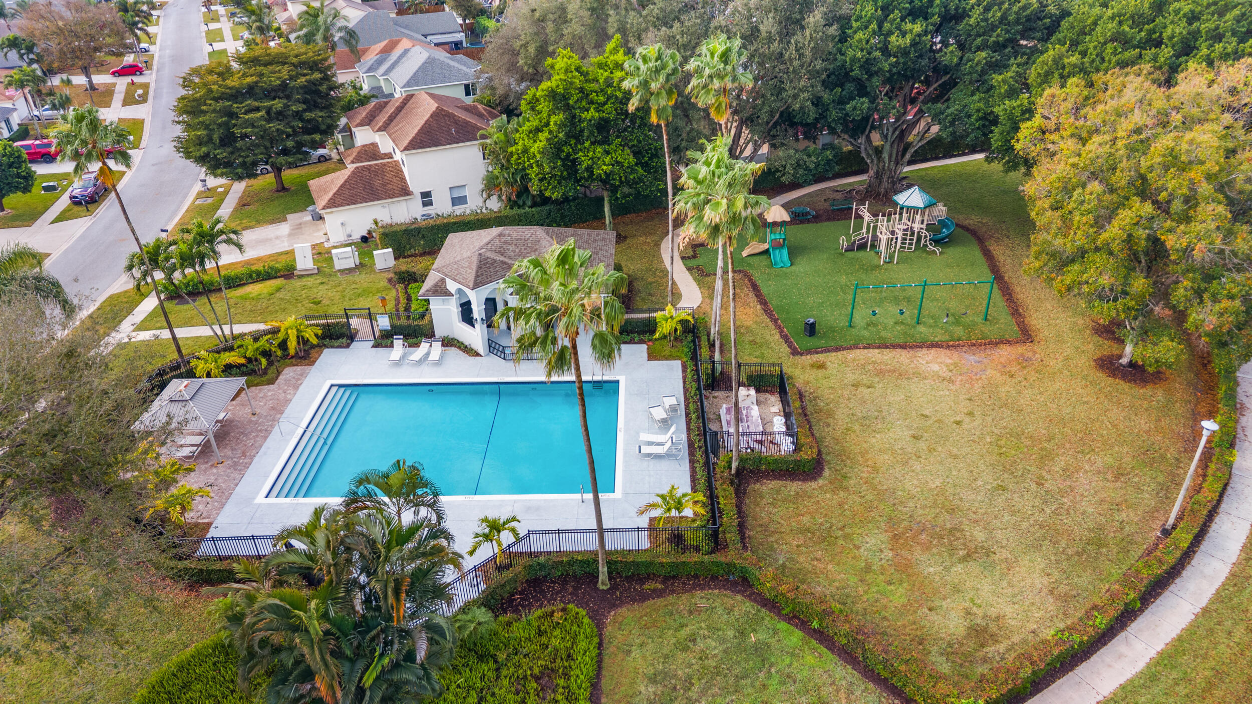 RAINBOW LAKES TR B PH 2 - Residential