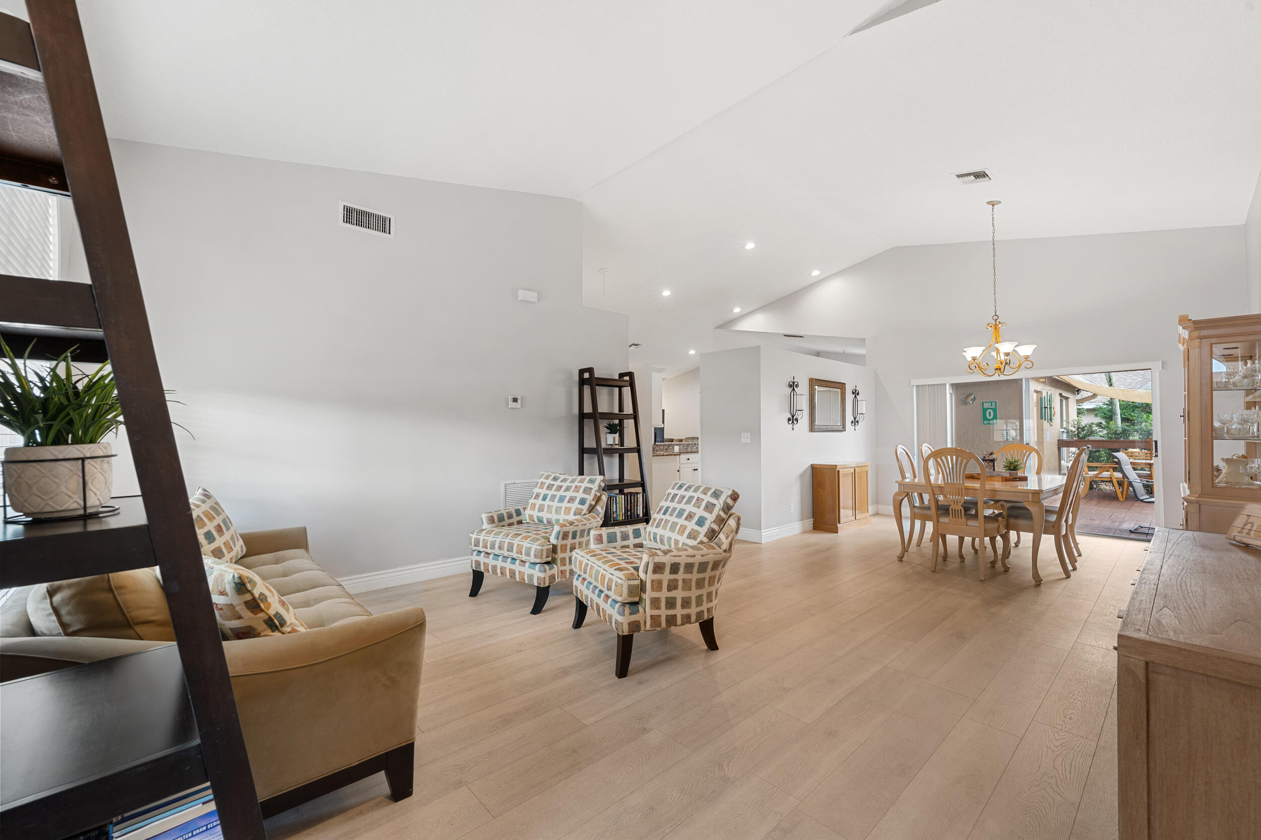 RAINBOW LAKES TR B PH 2 - Residential