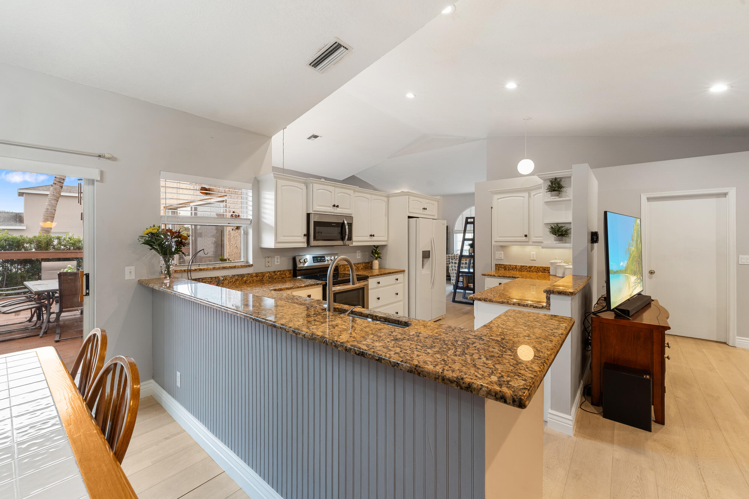 RAINBOW LAKES TR B PH 2 - Residential