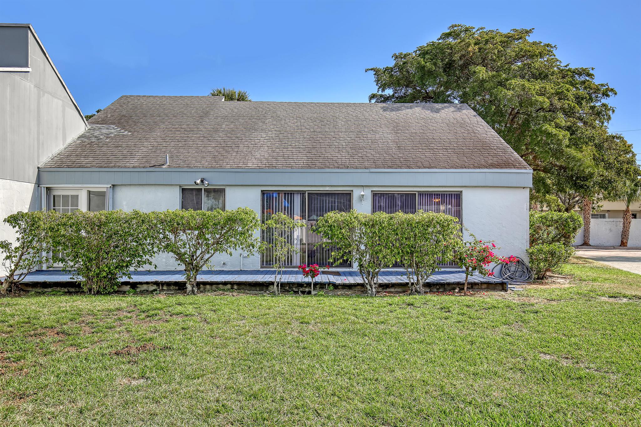 BOCA RATON HILLS SEC 2 - Residential Lease