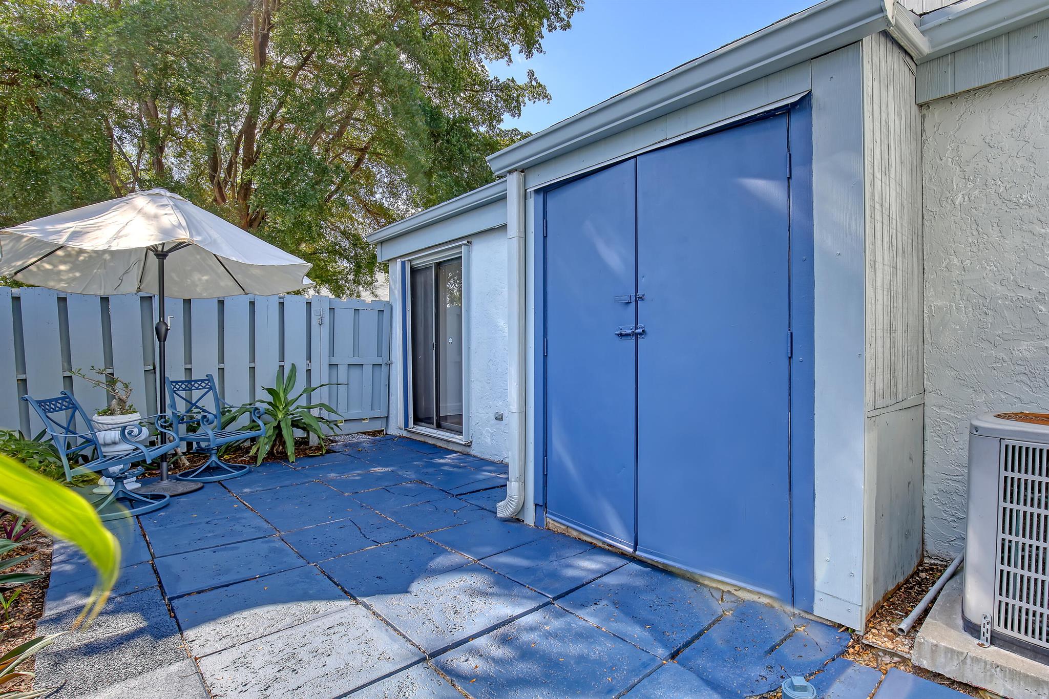 BOCA RATON HILLS SEC 2 - Residential Lease