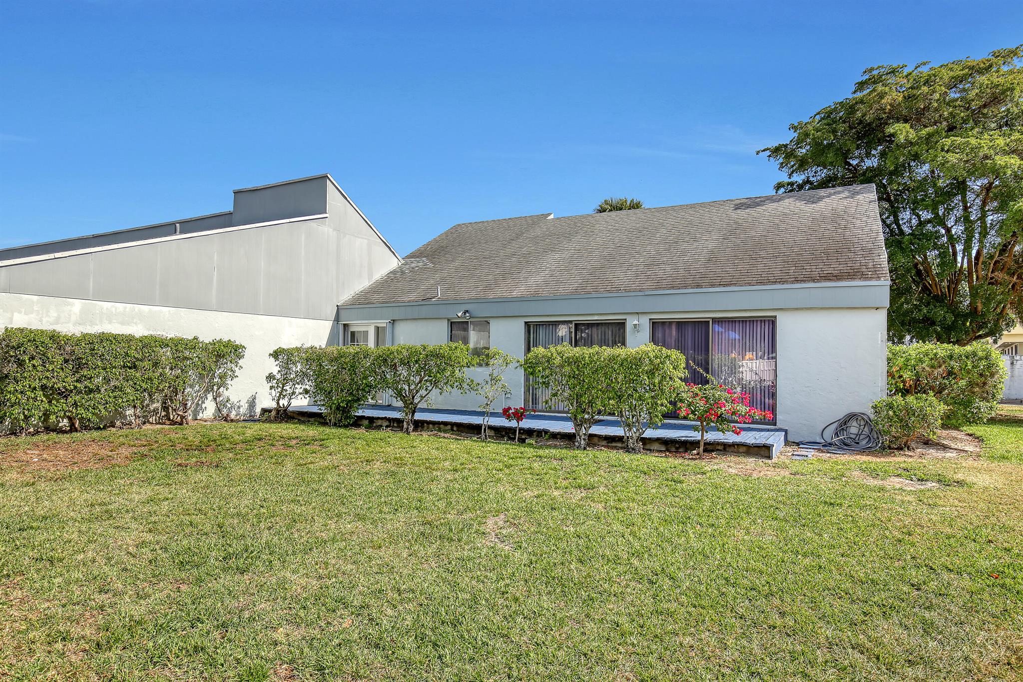 BOCA RATON HILLS SEC 2 - Residential Lease