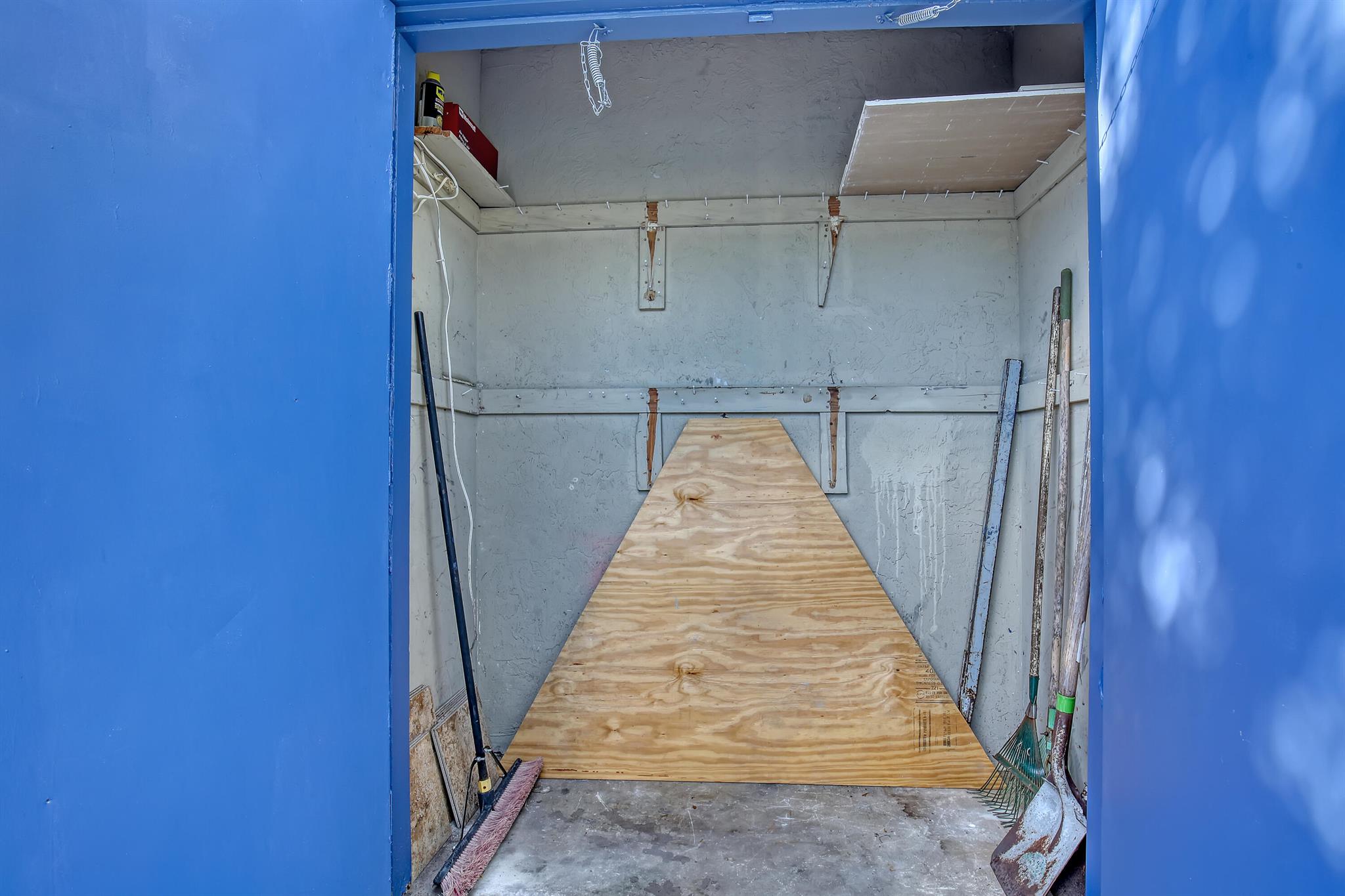 BOCA RATON HILLS SEC 2 - Residential Lease