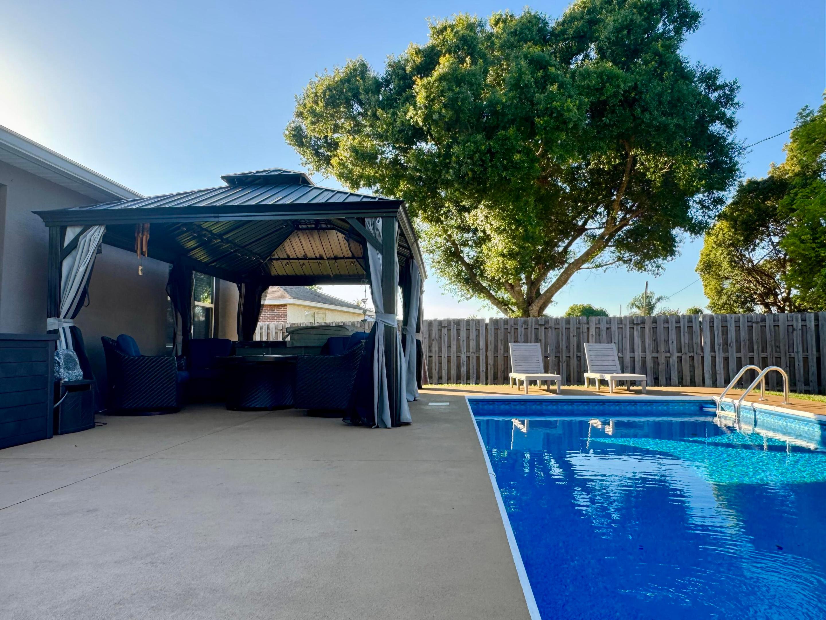 PORT ST LUCIE SECTION 5 - Residential