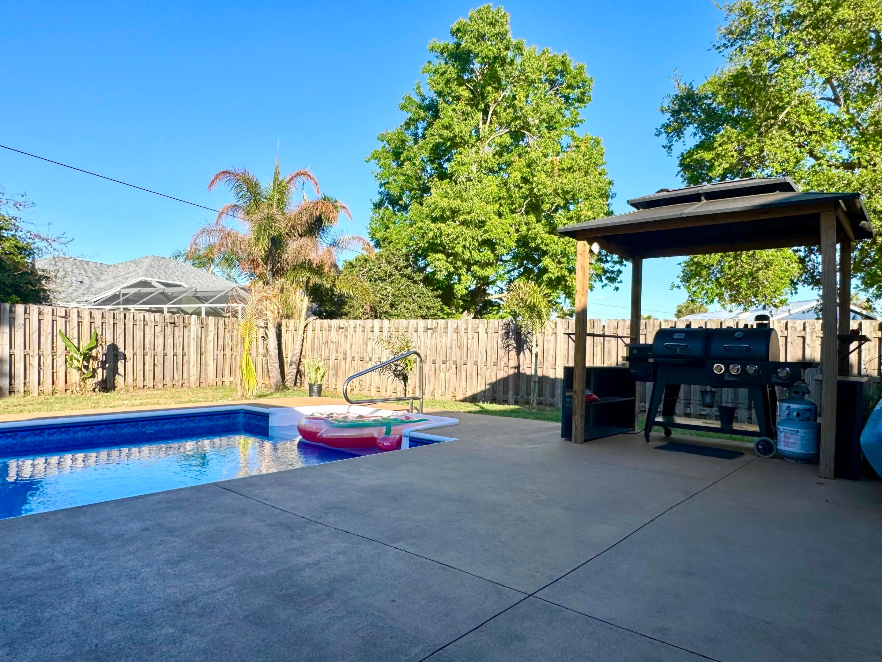 PORT ST LUCIE SECTION 5 - Residential