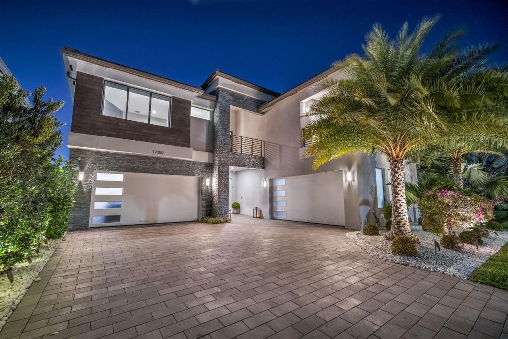 Photo of 17059 Rainbow Falls Trail, Boca Raton, FL 33496 (MLS # R11154384)