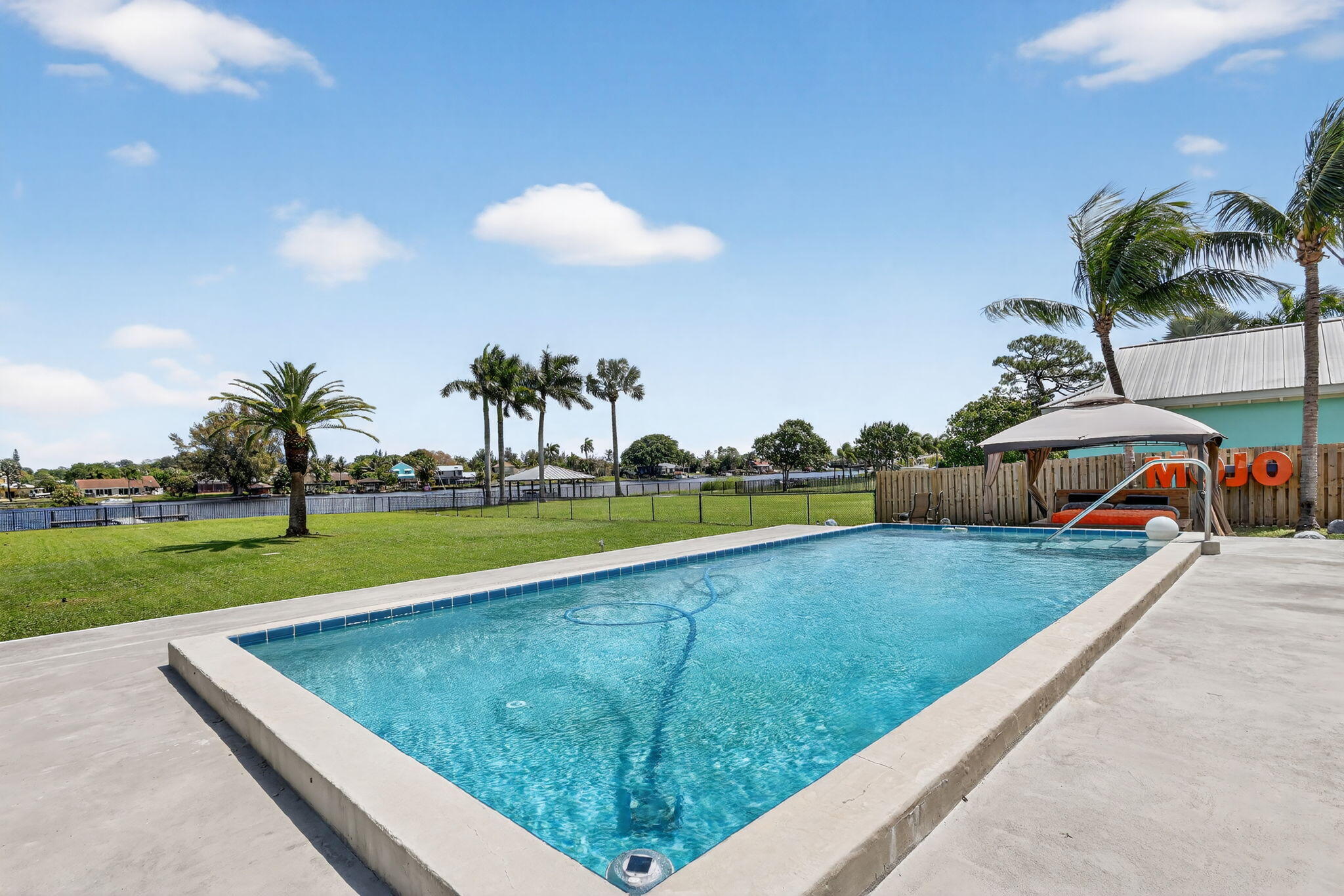 Floral Park - Residential