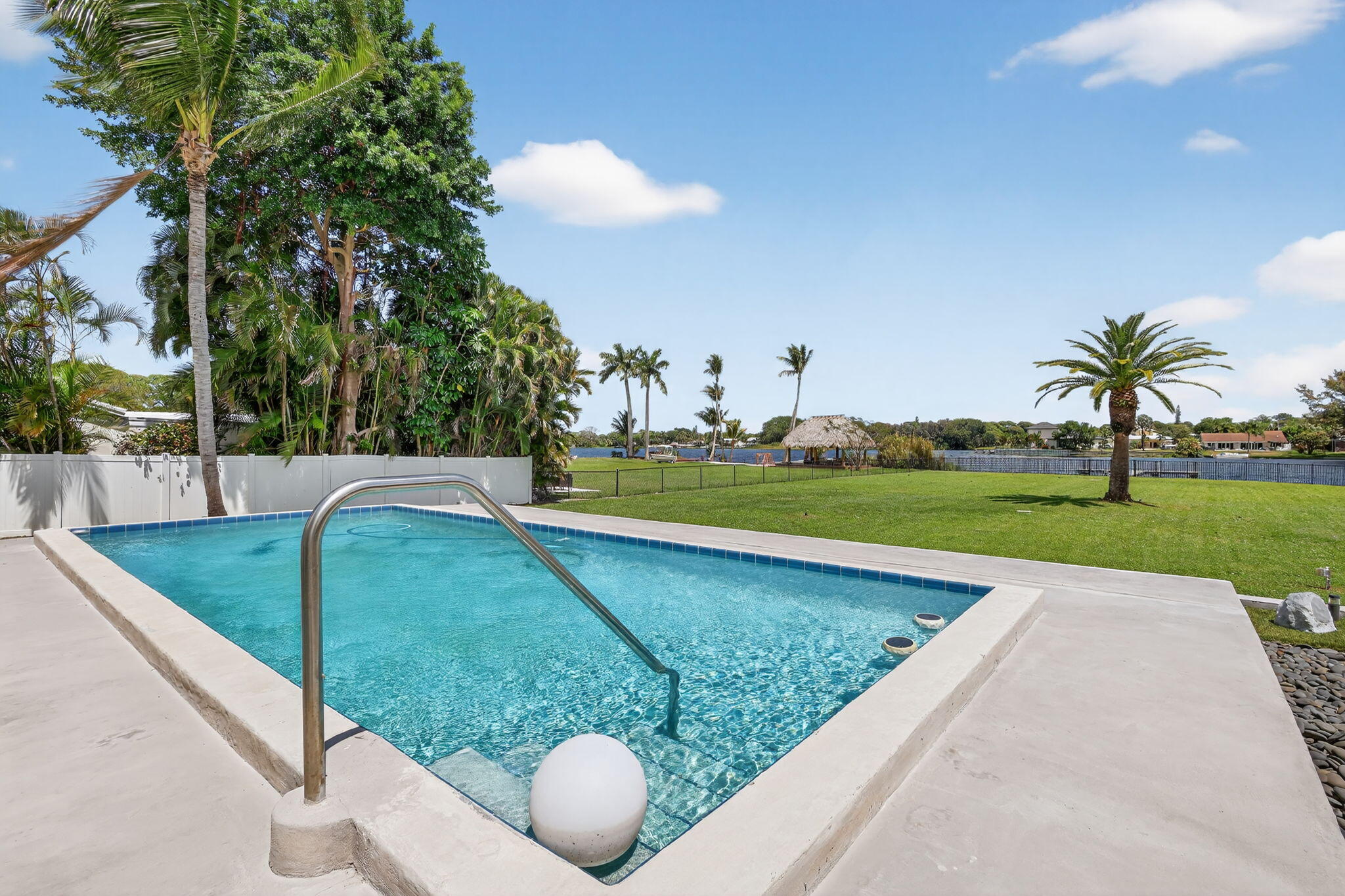 Floral Park - Residential