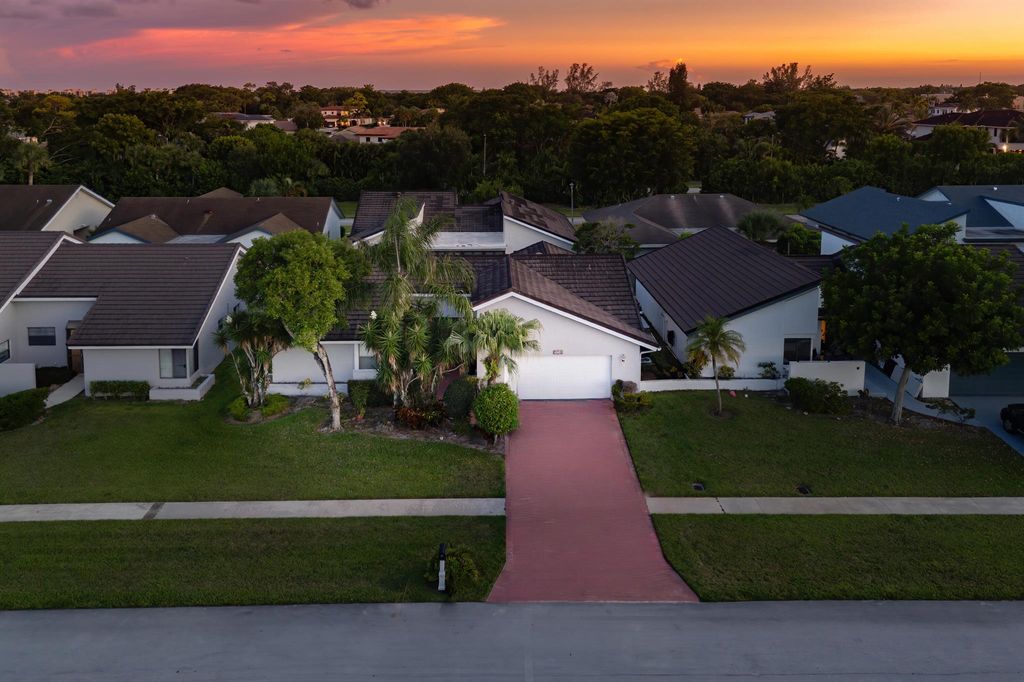 Photo of 7718 San Mateo Drive E, Boca Raton, FL 33433 (MLS # R11118443)
