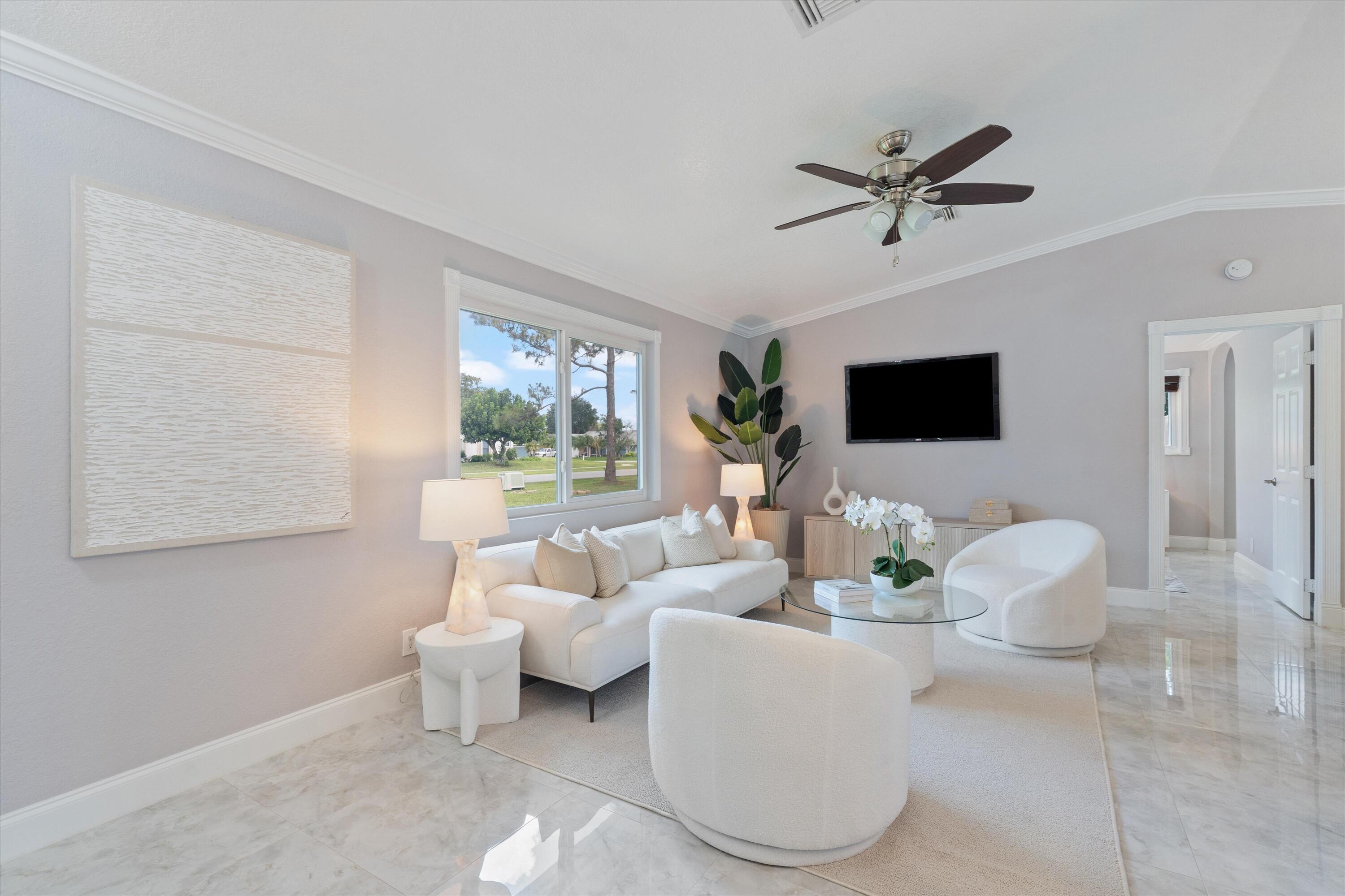 Properties 103 Prado Street