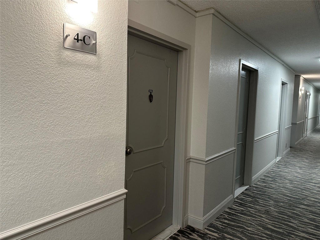 Photo of 336 N BIRCH Road #4C, Fort Lauderdale, FL 33304 (MLS # B26077593)