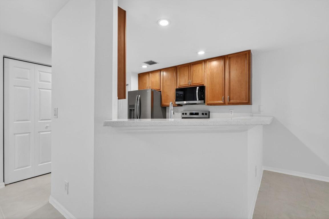 SIERRA PALMS - Residential