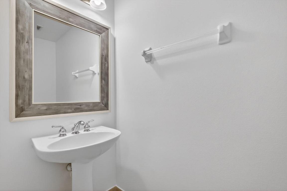 SIERRA PALMS - Residential