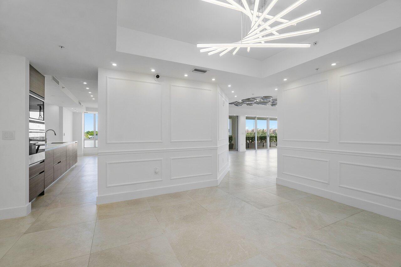 327 ROYAL PALM CONDO - Residential