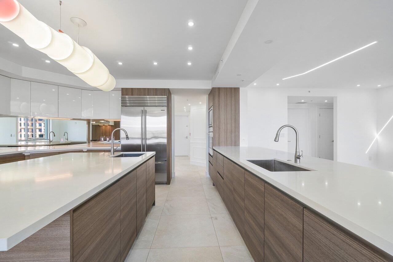 327 ROYAL PALM CONDO - Residential