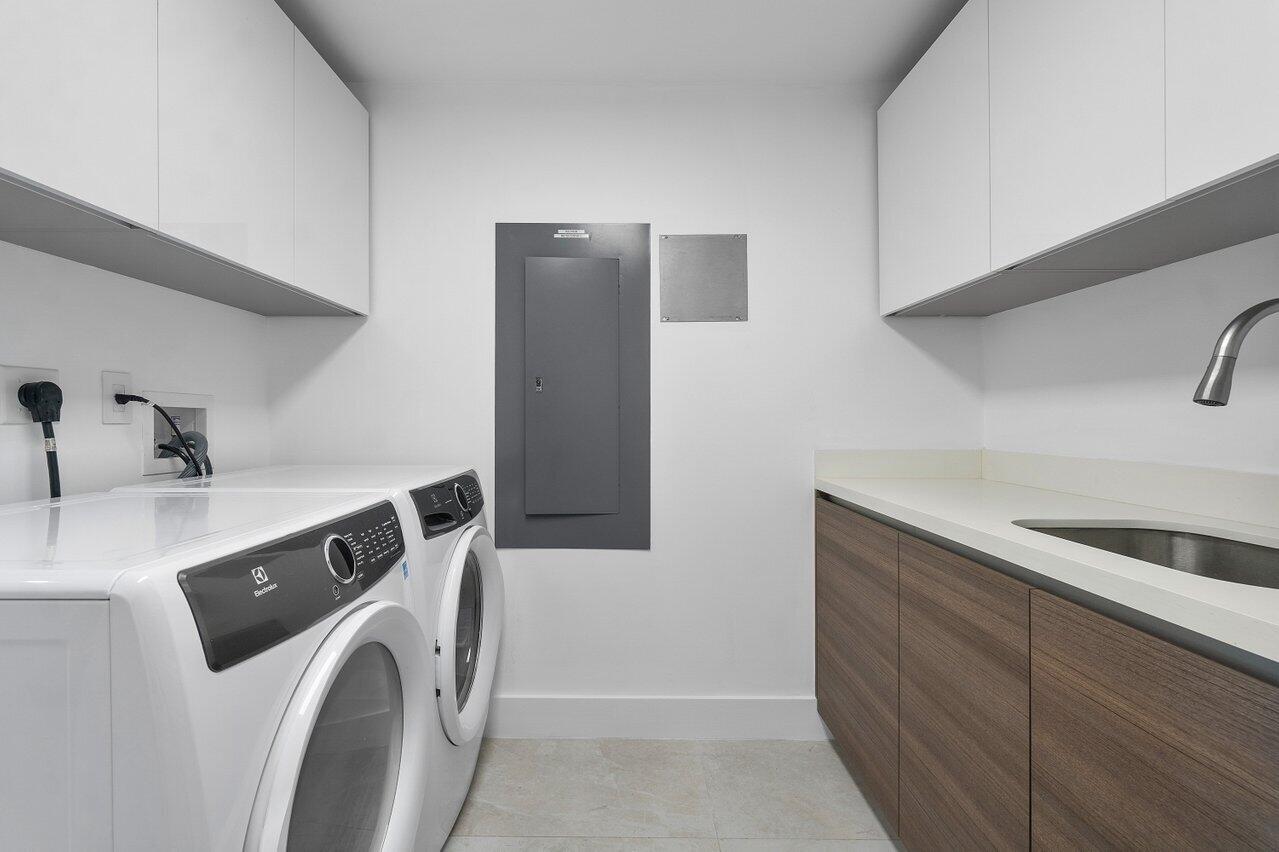 327 ROYAL PALM CONDO - Residential