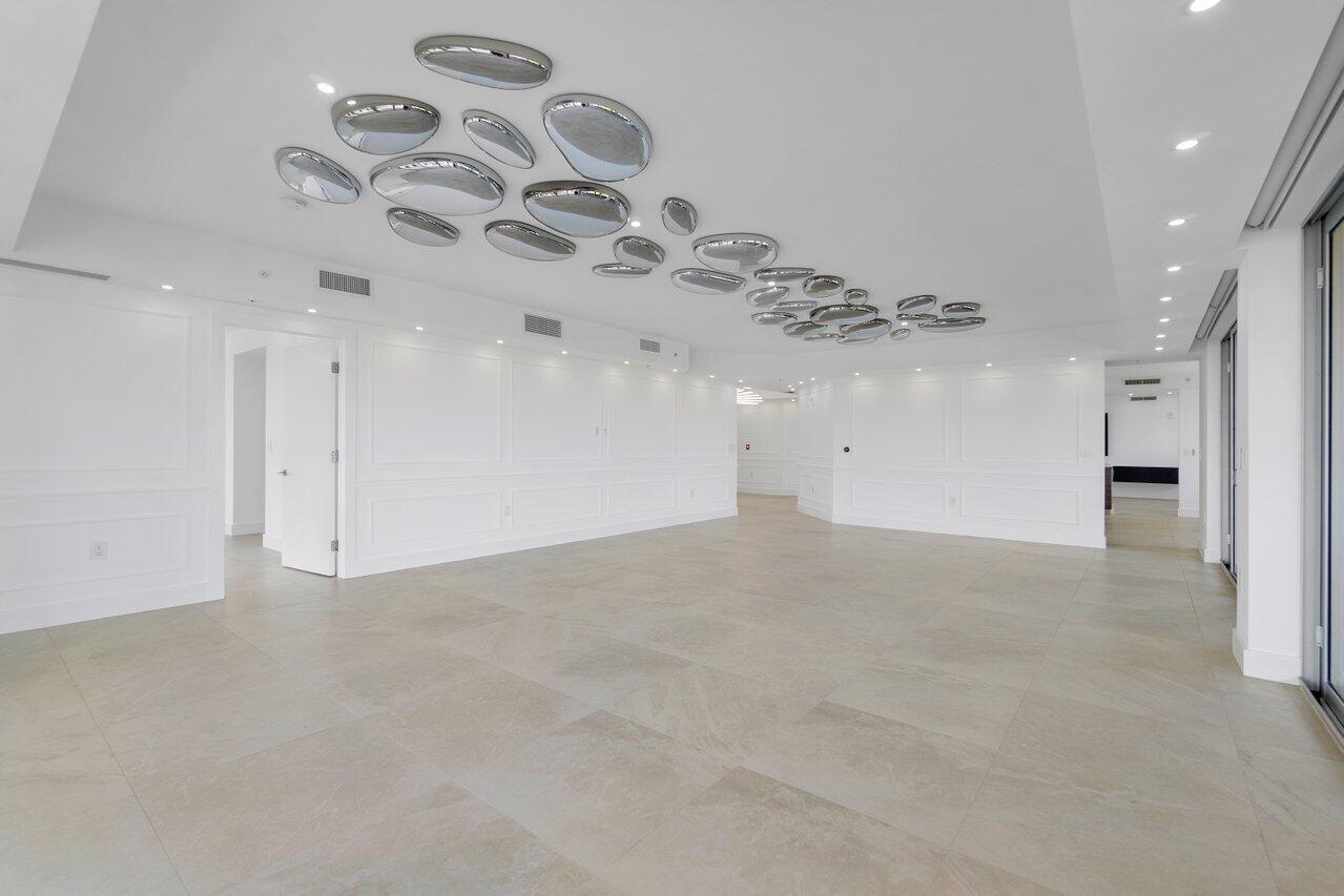 327 ROYAL PALM CONDO - Residential