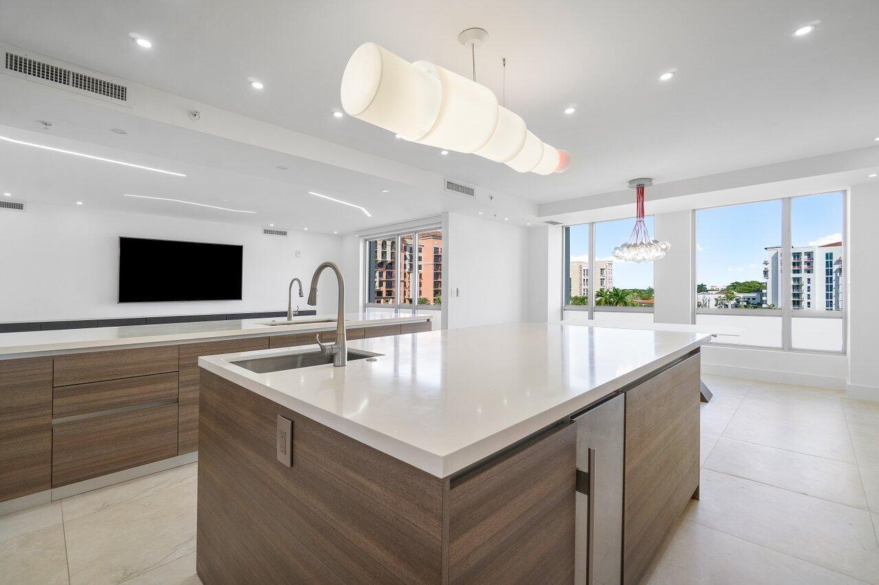 327 ROYAL PALM CONDO - Residential