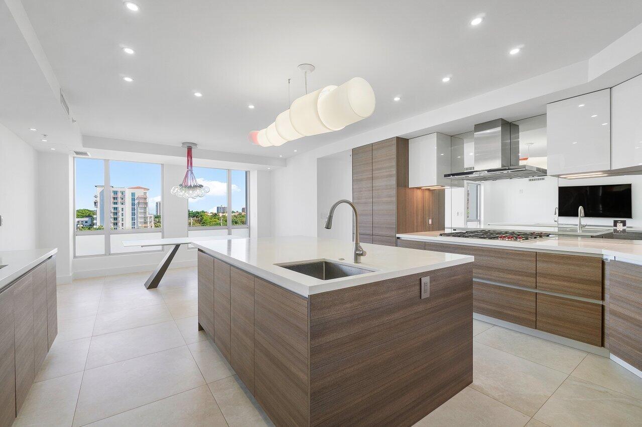 327 ROYAL PALM CONDO - Residential