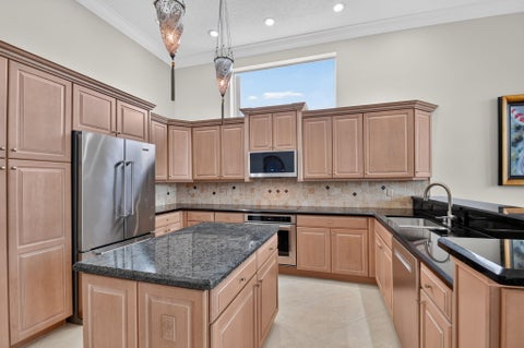 Tiny photo for 9774 Via Elegante, Wellington, FL 33411 (MLS # B26047389)