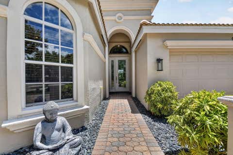 Tiny photo for 9774 Via Elegante, Wellington, FL 33411 (MLS # B26047389)
