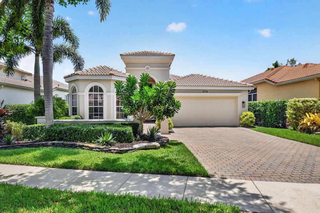 Photo of 9774 Via Elegante, Wellington, FL 33411 (MLS # B26047389)