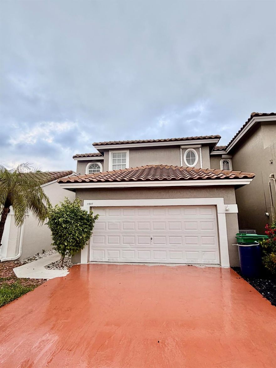 Rarely available Addison Court 3 bedroom Home in prestigious Wyndham Lakes. A rated schools. Gated community centrally located close to highways shopping and restaurants. Managed by professional management company 24/7 on call emergency service