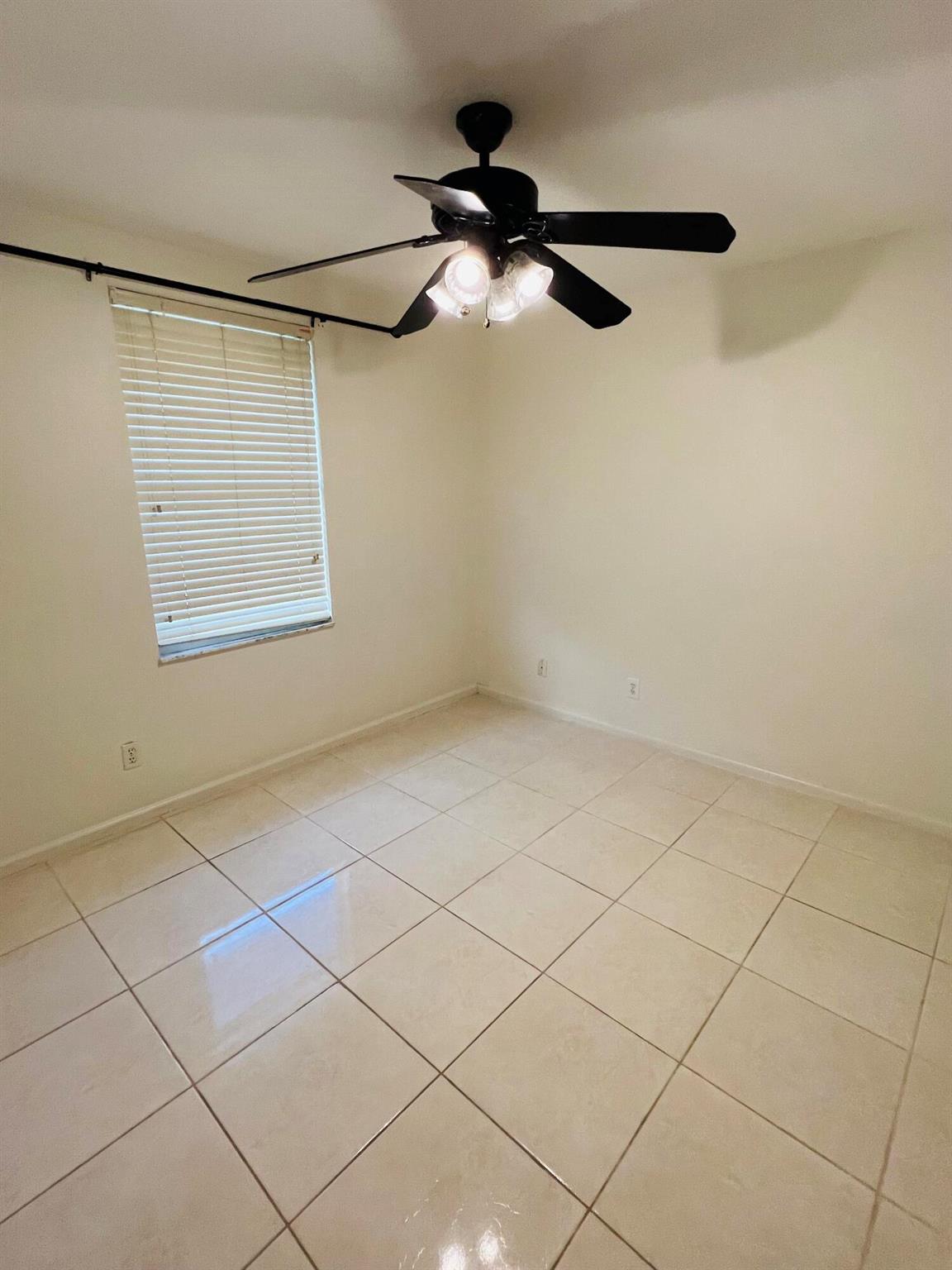 WYNDHAM HEIGHTS - Residential Lease