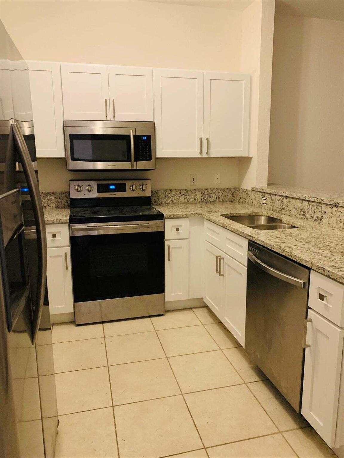 WYNDHAM HEIGHTS - Residential Lease