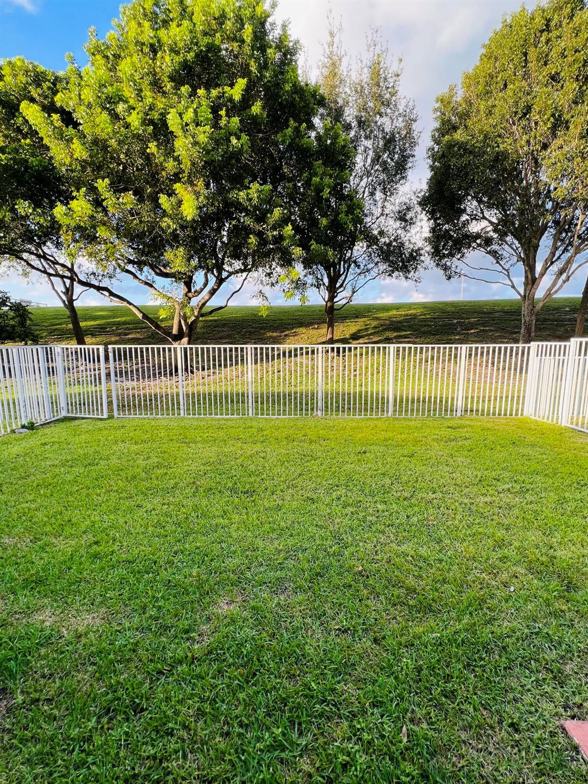 WYNDHAM HEIGHTS - Residential Lease