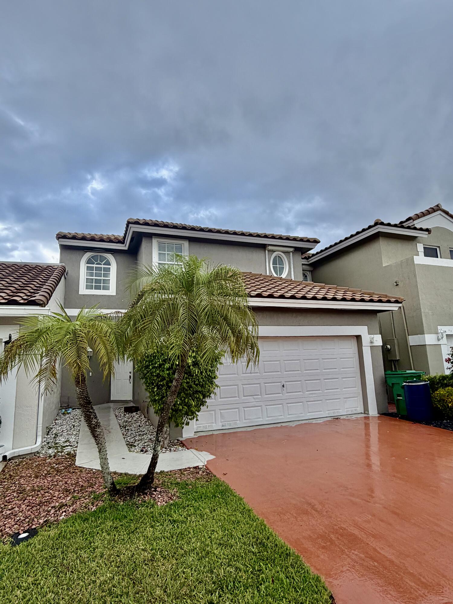 WYNDHAM HEIGHTS - Residential Lease